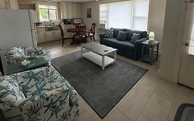 The General Stanton Inn